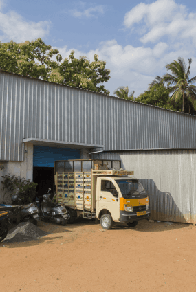 Manufacturing & Distribution Link